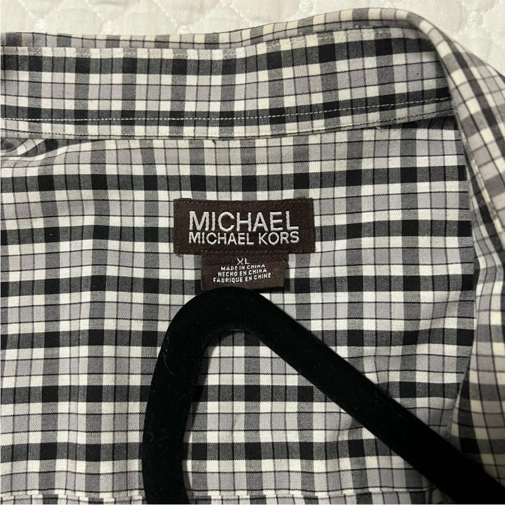 Men’s XL Michael Kors button down short sleeve shirt - Picture 6 of 6